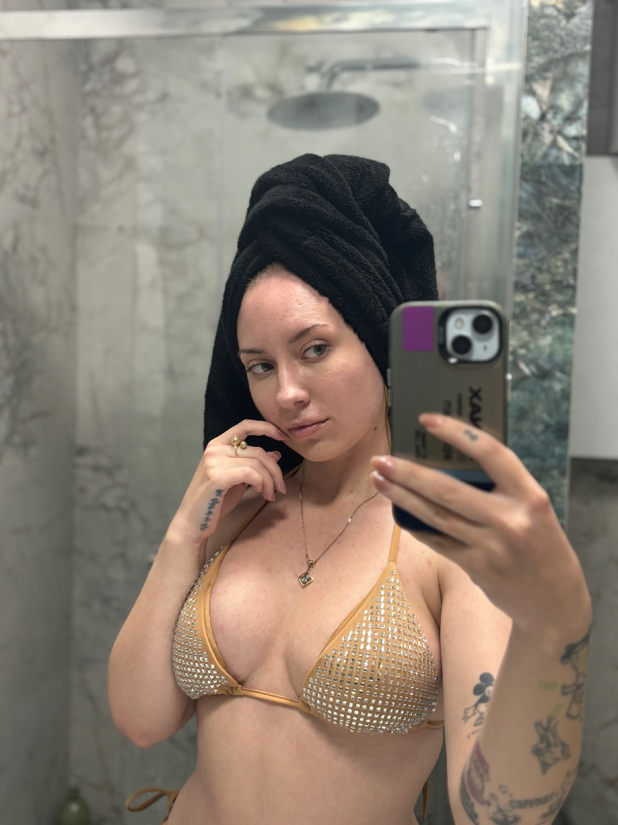 Nude girl KateV in Mississauga