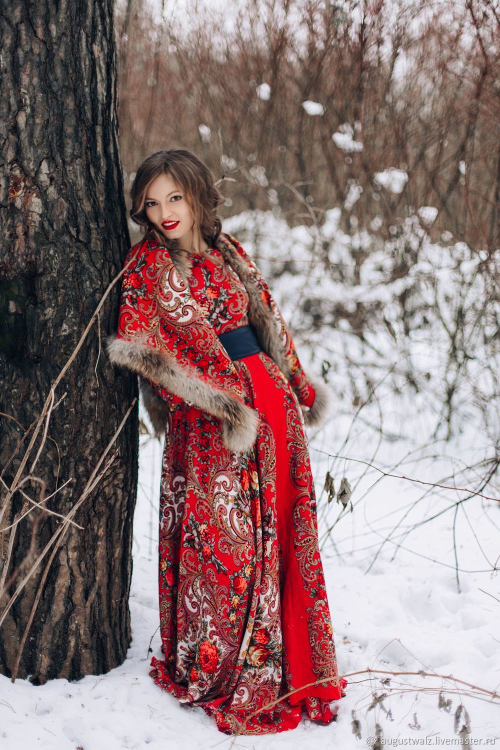 Photo Girls in Slavic costumes in Mississauga